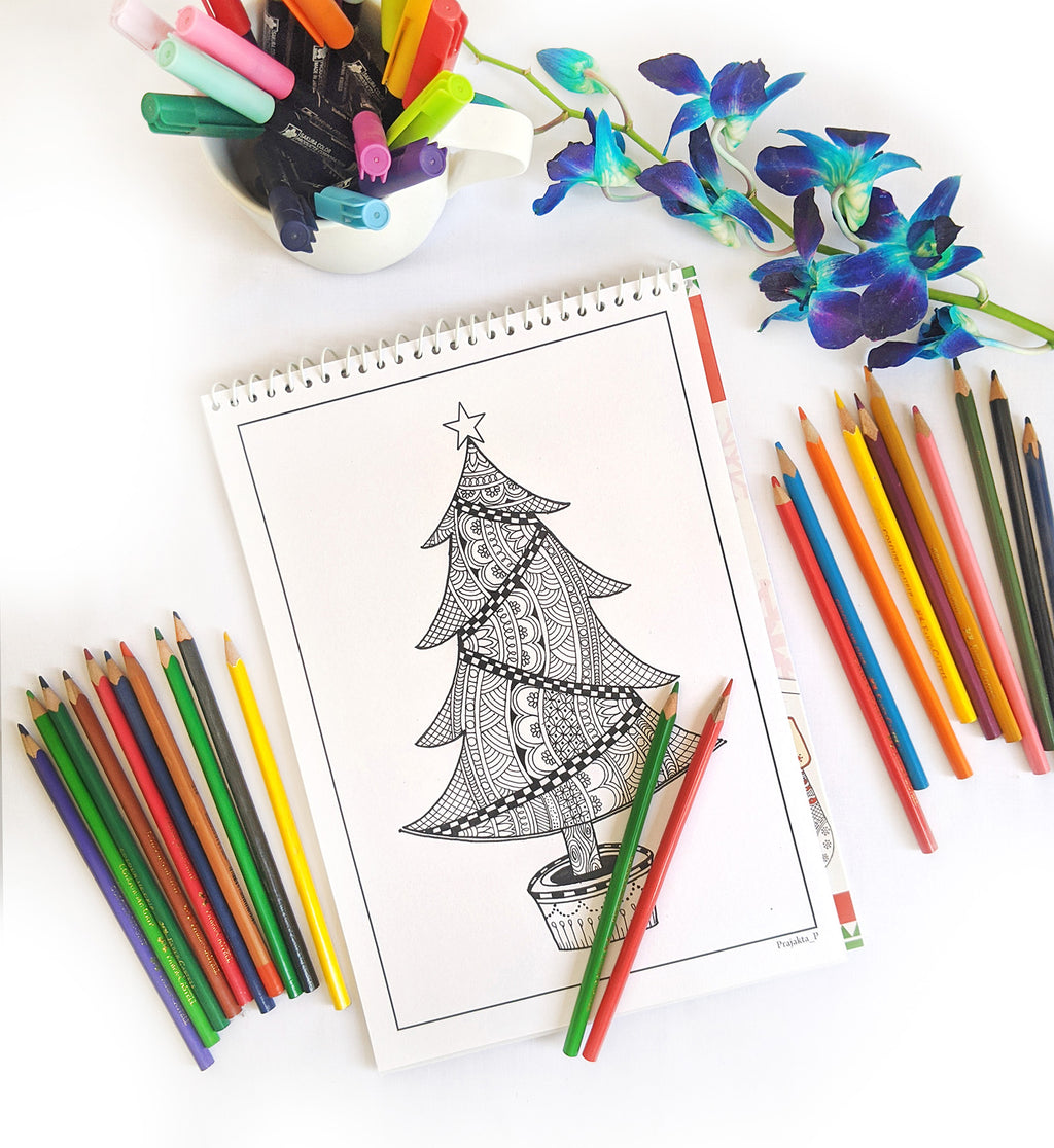 Merry Christmas : Festive coloring book with intricate designs