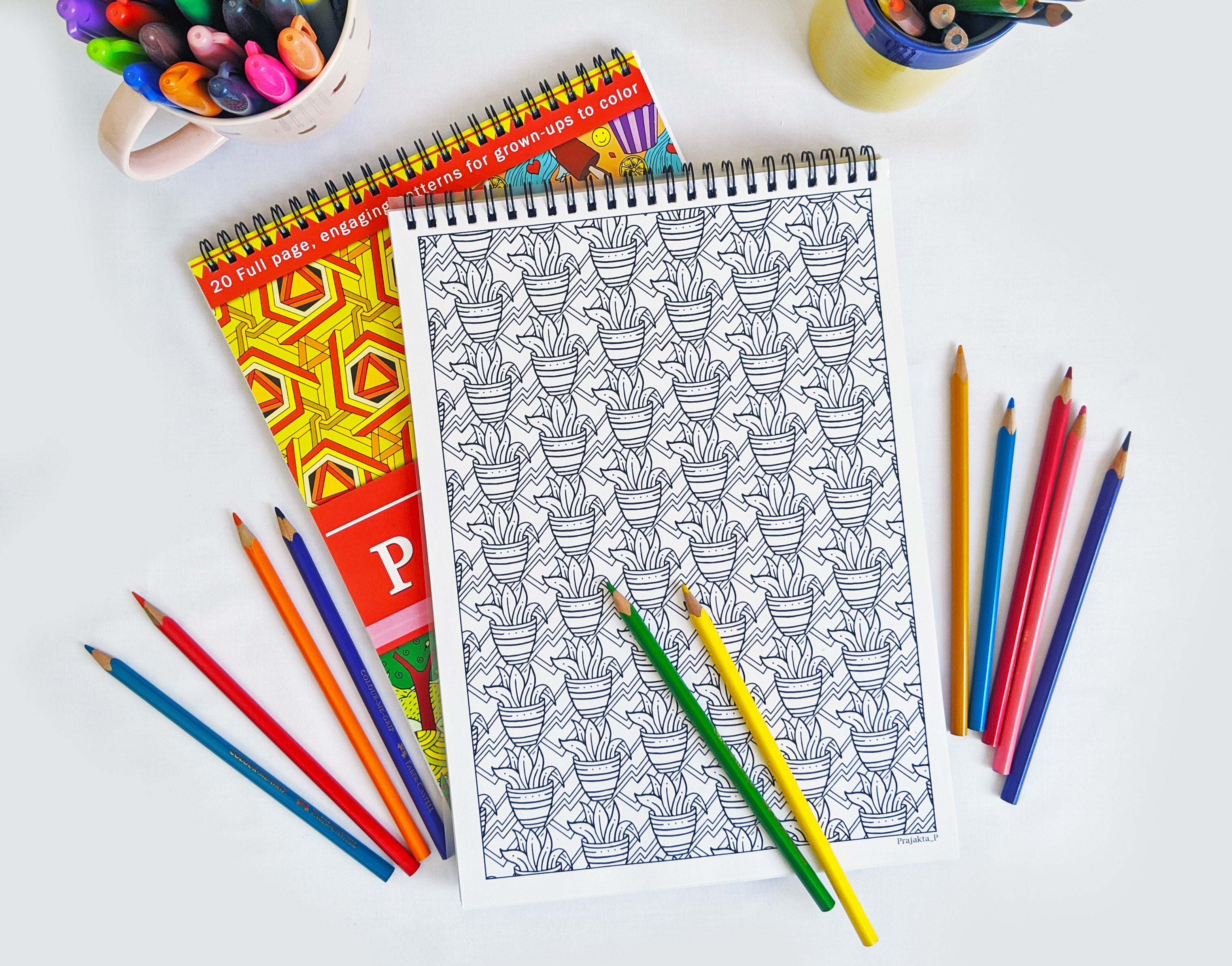 Hypnotic Patterns: Coloring Book for Adults – Stress relieving patterns for Mindfulness and Relaxation (Paperback)