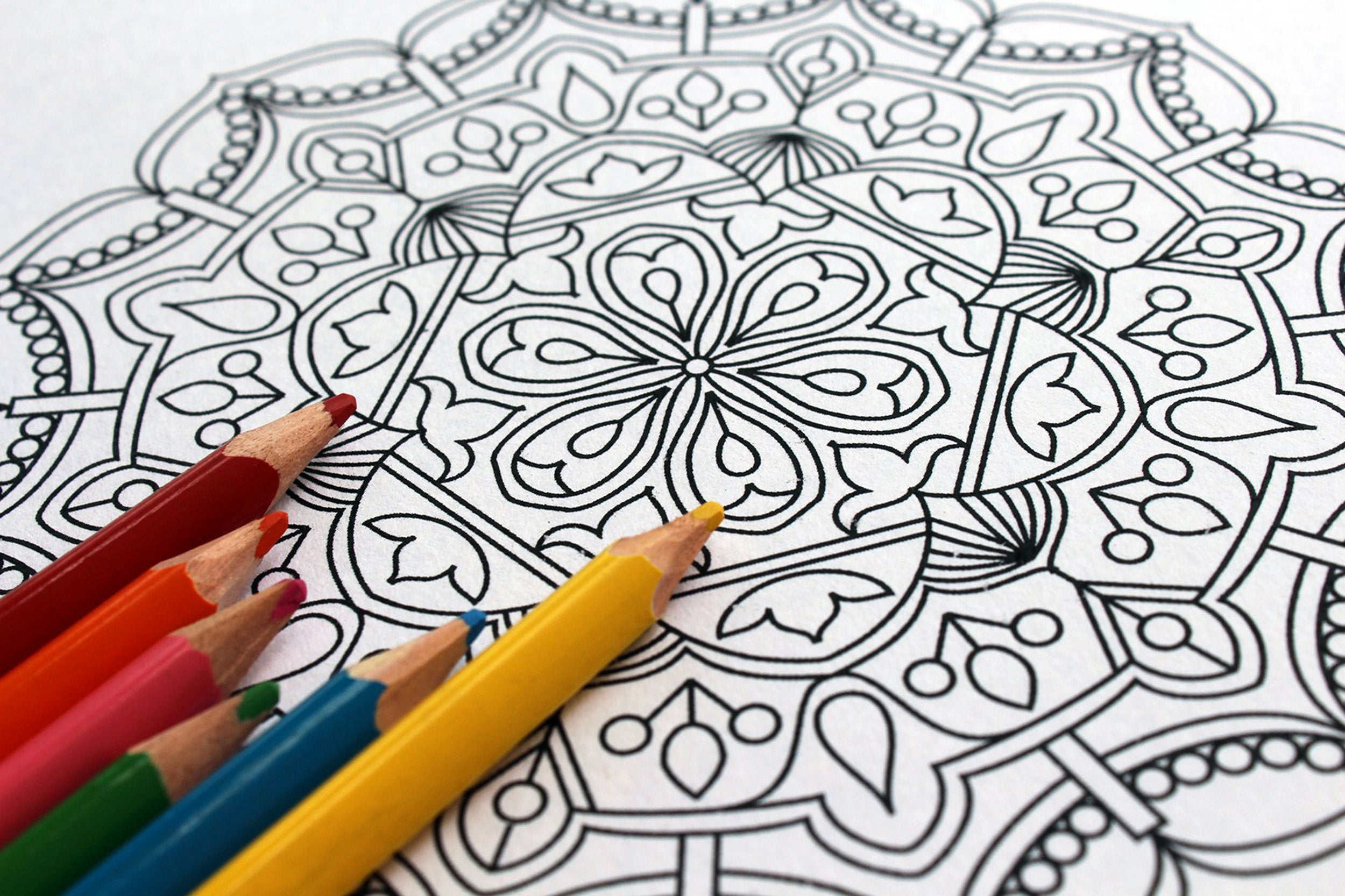 Relaxing Mandalas: Adult Coloring Book